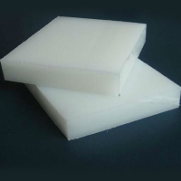 �����r��